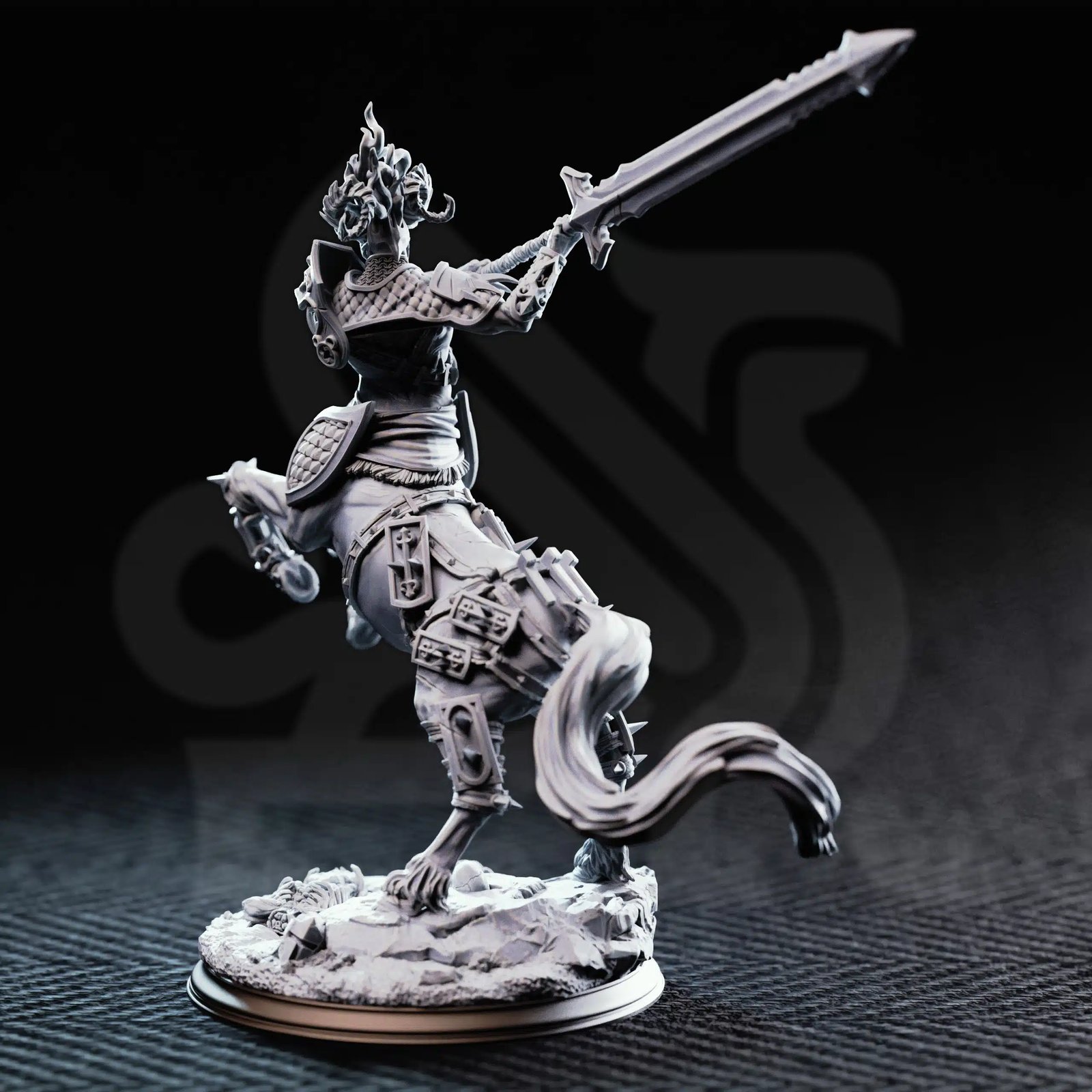 Centaur Warboss - Magnus the Hateful — Unpainted