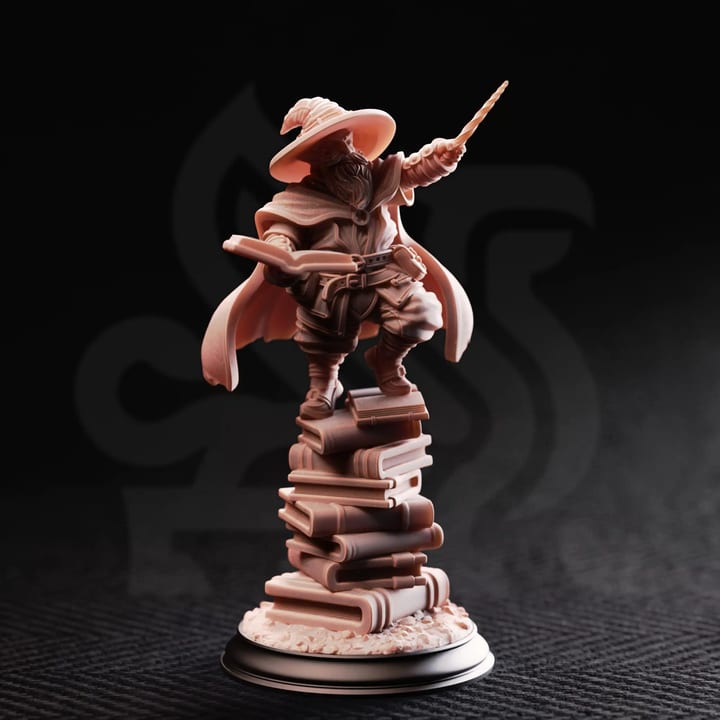 Gnome Arcane Professor - Pepitos the Manic — unpainted resin statue — by DM Stash